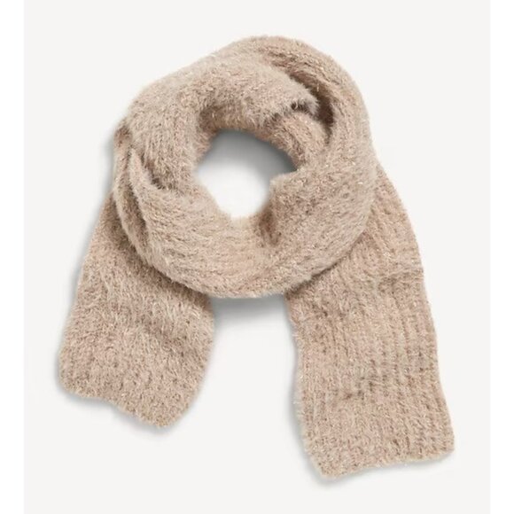 Old Navy Oatmeal and Gold Eyelash Scarf - NWT! - Picture 3 of 10